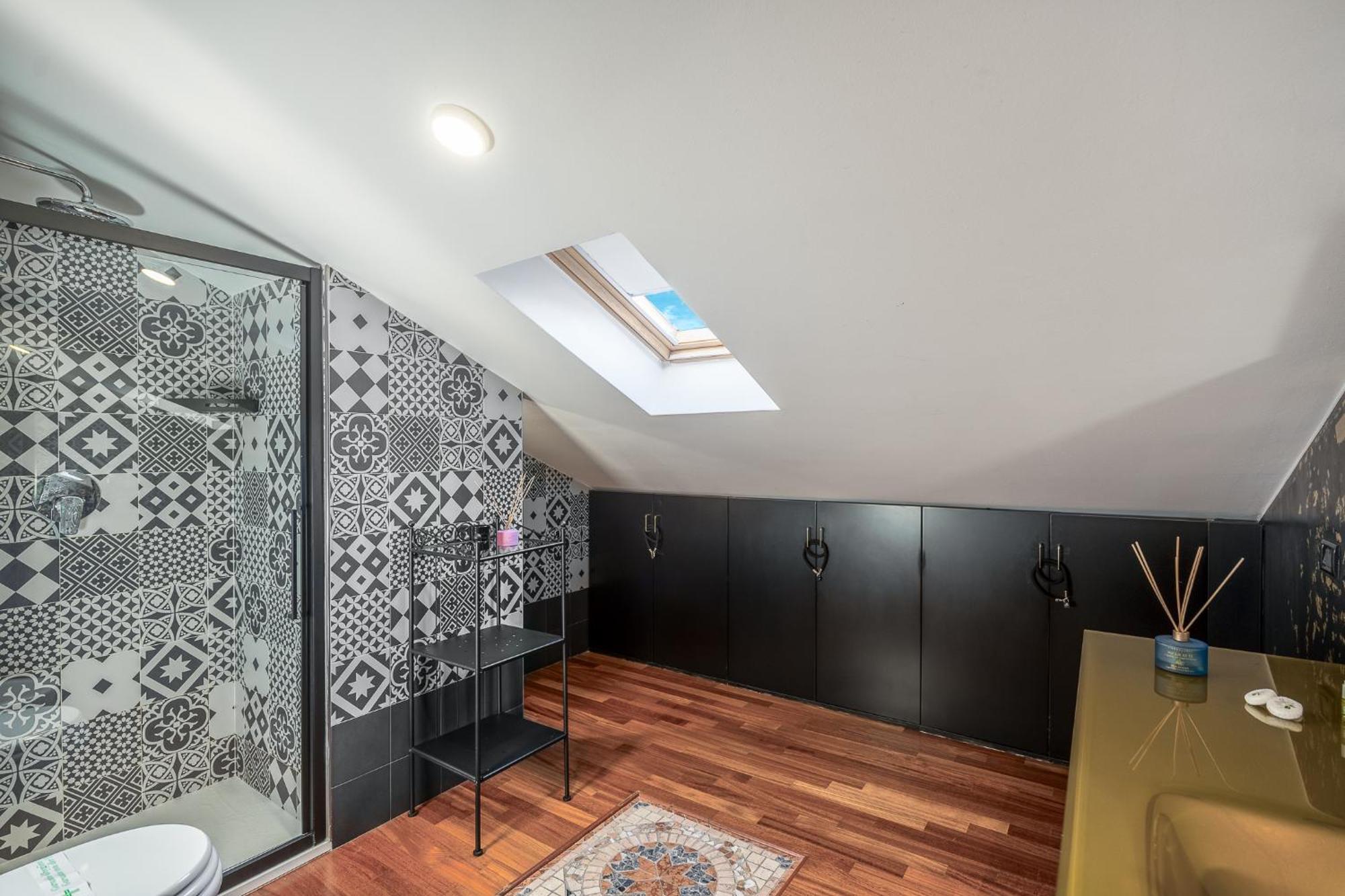 Bright Loft - Free Private Parking Apartment Милано Екстериор снимка
