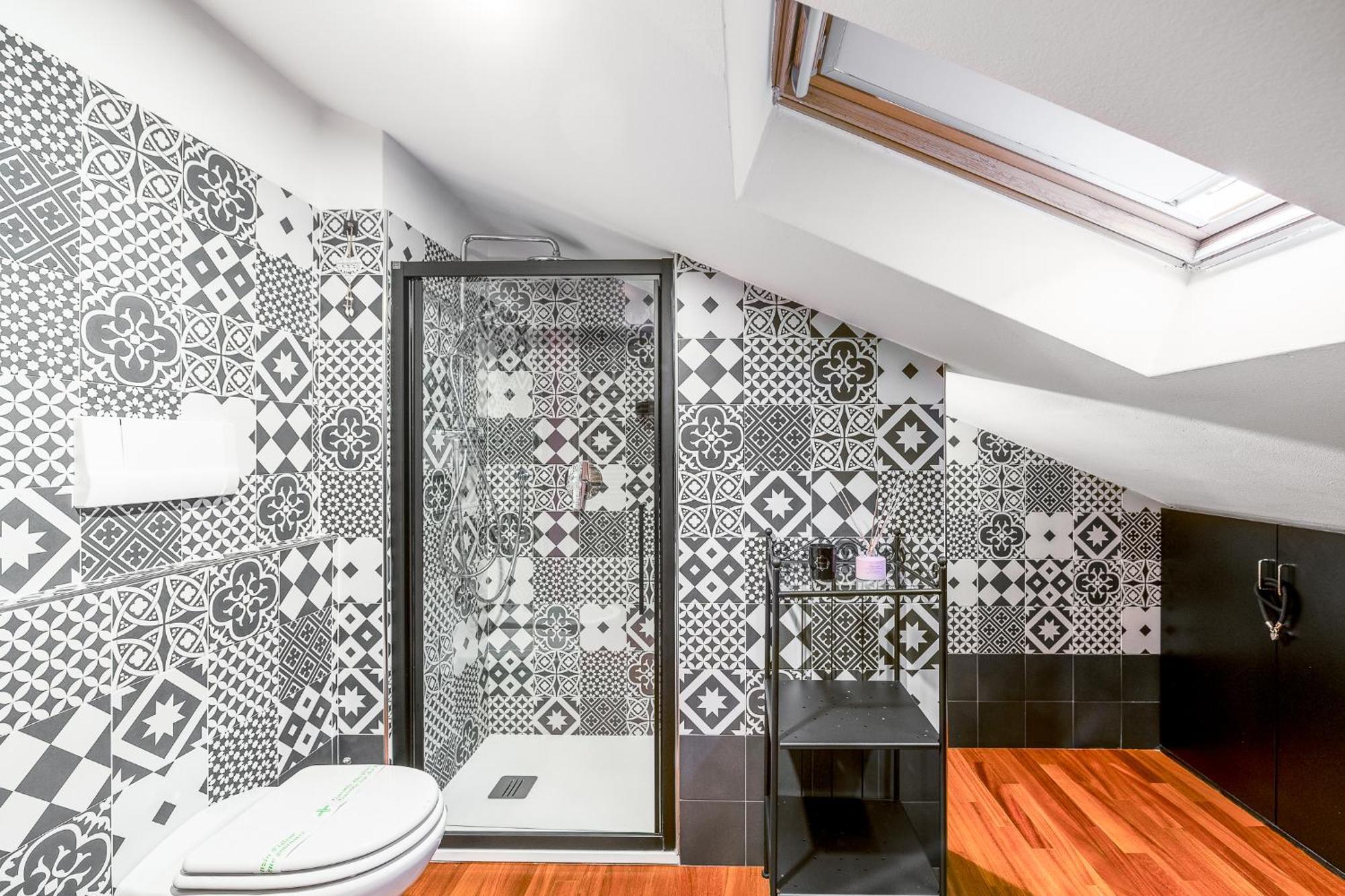 Bright Loft - Free Private Parking Apartment Милано Екстериор снимка